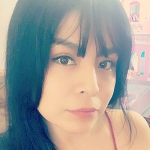 Meet your Posher, Flor